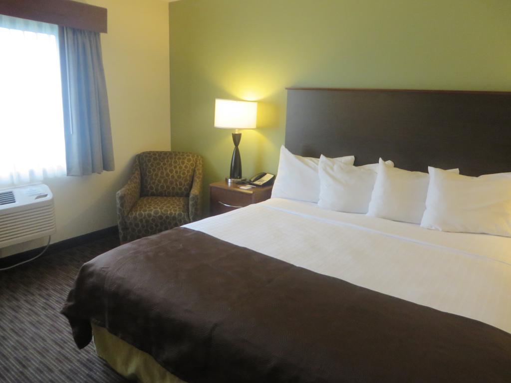 Americinn By Wyndham Rice Lake Ngoại thất bức ảnh