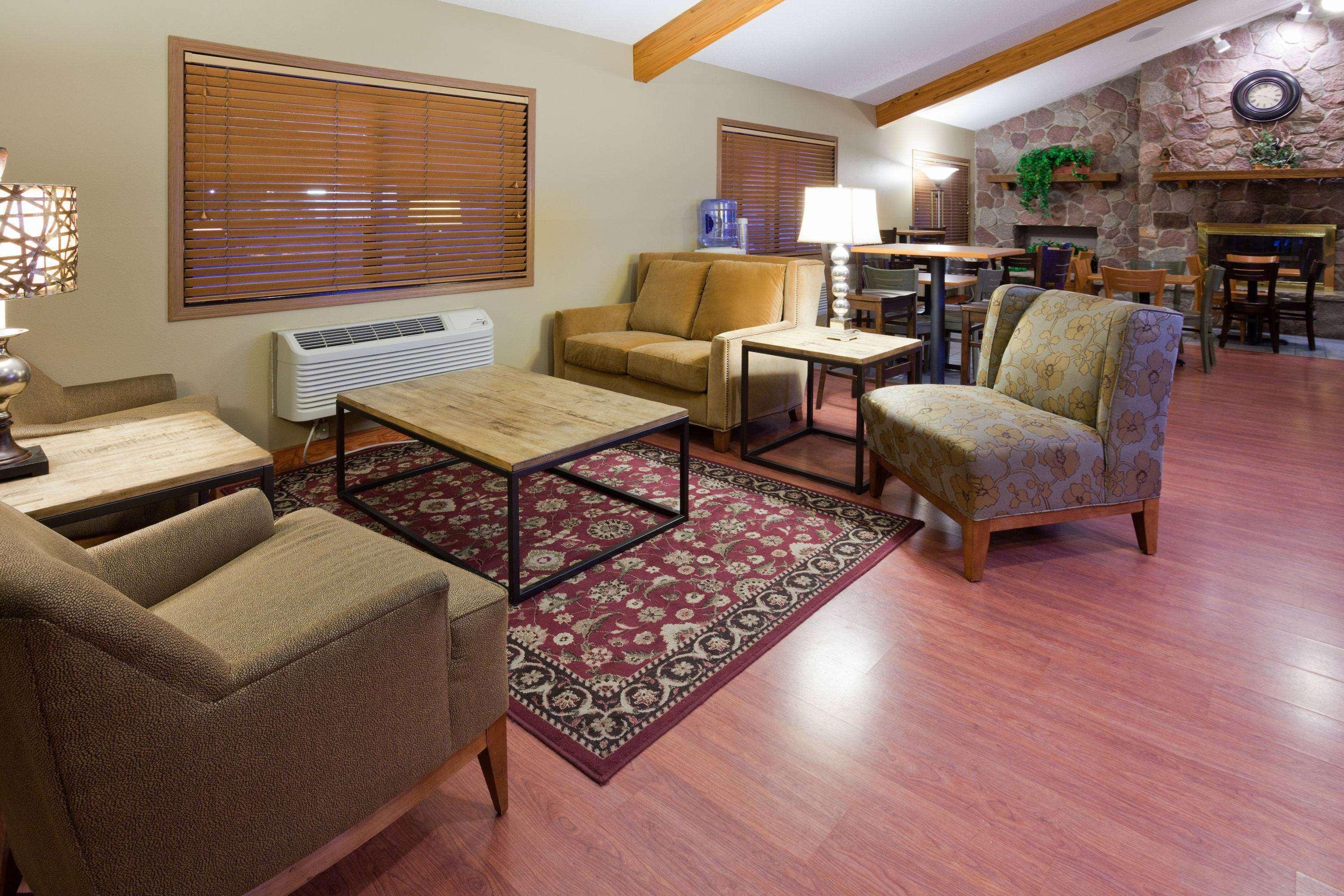 Americinn By Wyndham Rice Lake Ngoại thất bức ảnh